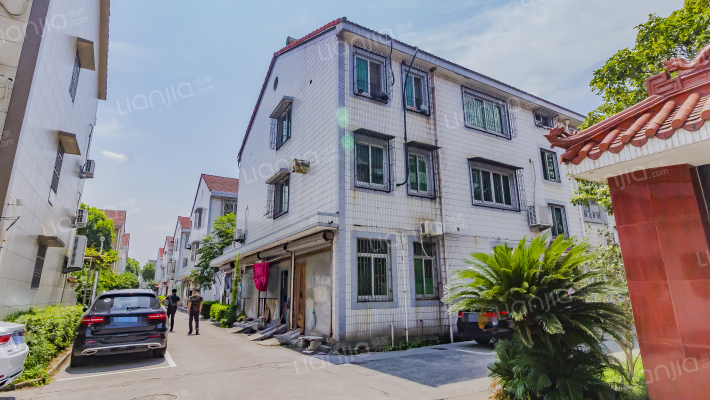 居敬路小区外景图