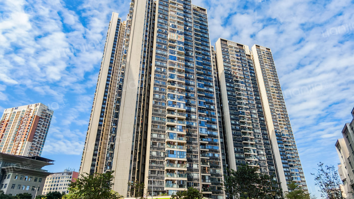 中海寰宇珑宸外景图