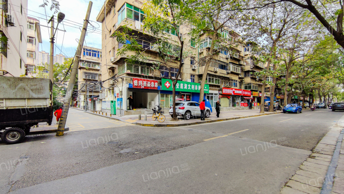 青门小区外景图