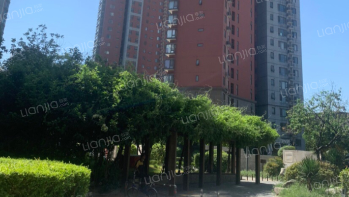 隆福国际外景图