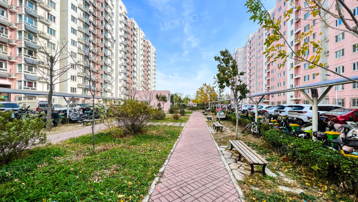 滨河馨居外景图