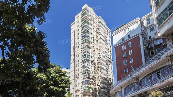 富兴大厦外景图