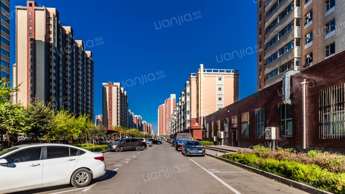 福临家园东区外景图