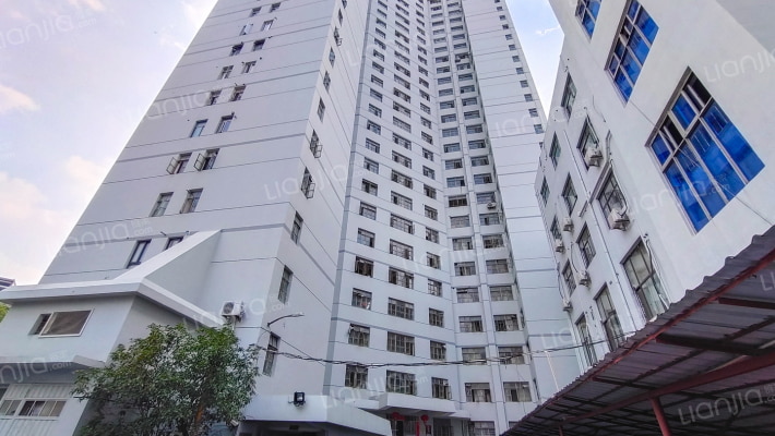 驰骋大楼外景图