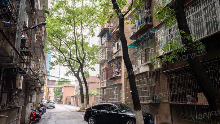 73分局宿舍外景图