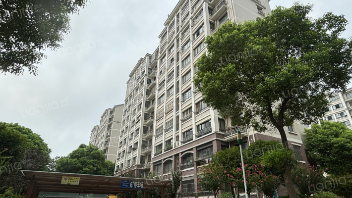 七里庙小区三区外景图