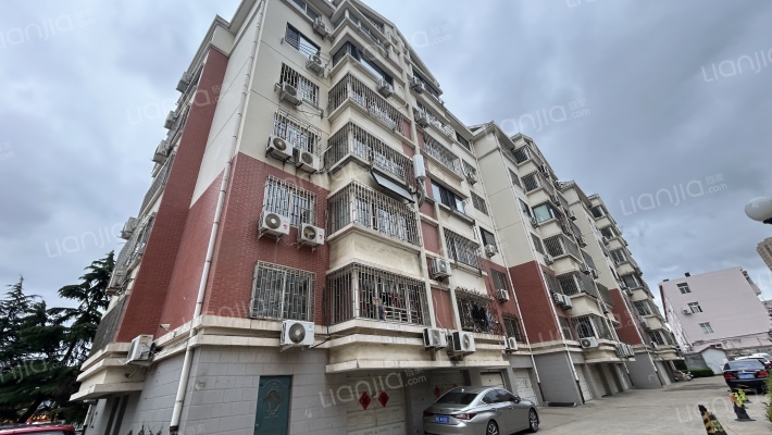 信合小区外景图