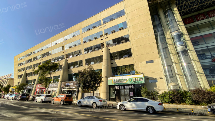 湖南国际商务中心外景图