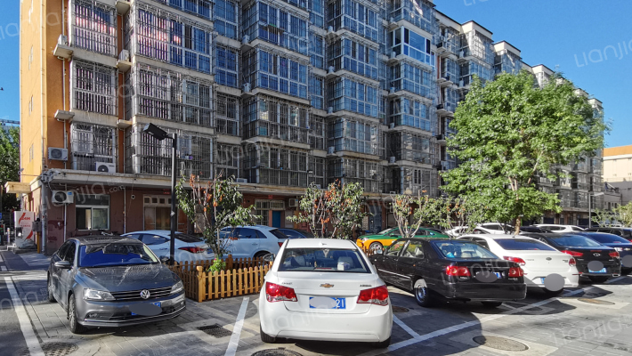 车站路小区外景图