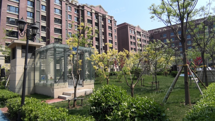 金地艺城悦府外景图