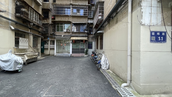 霞晖路11号外景图