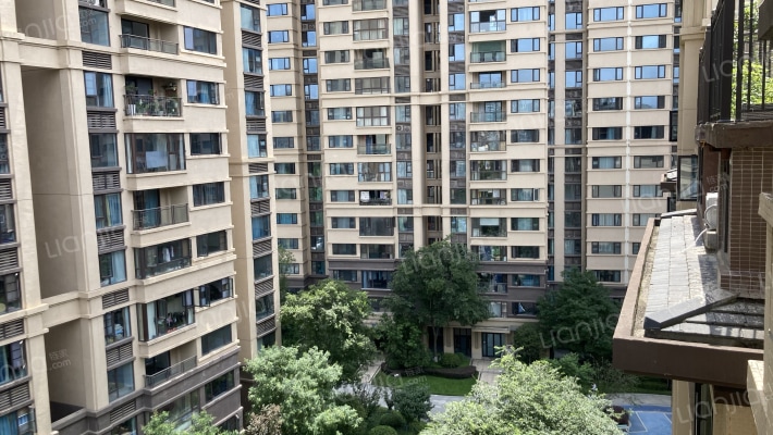 锦绣花城南区外景图