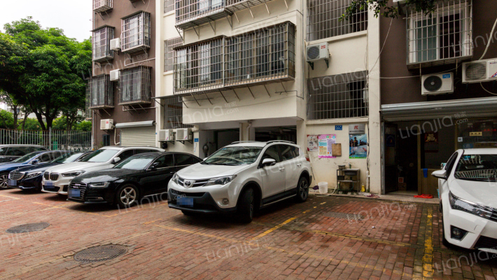 三德兴员工新村外景图