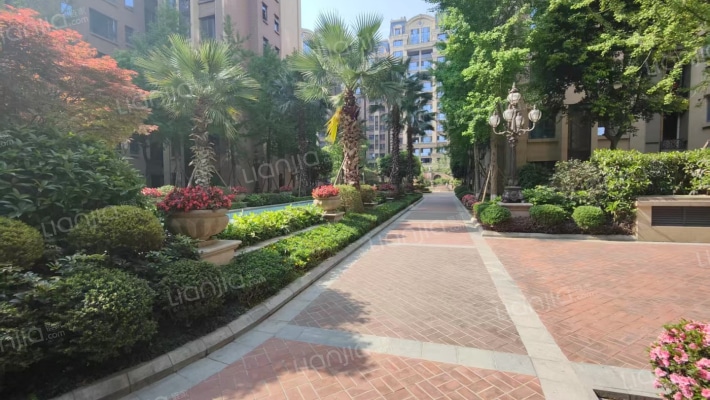 三里花城外景图