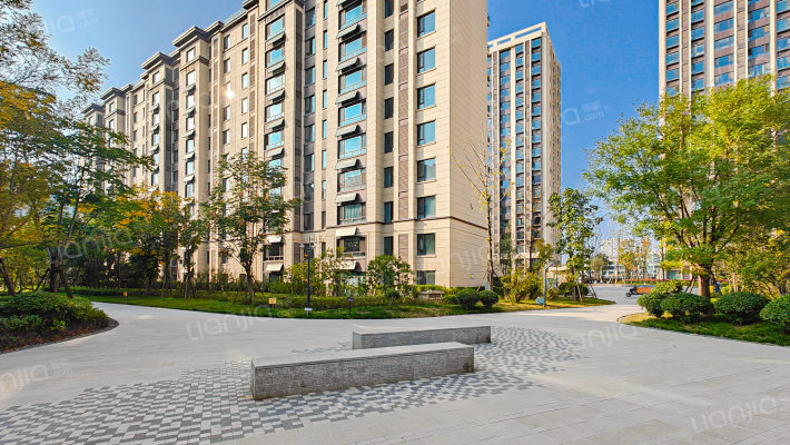 公园上城外景图