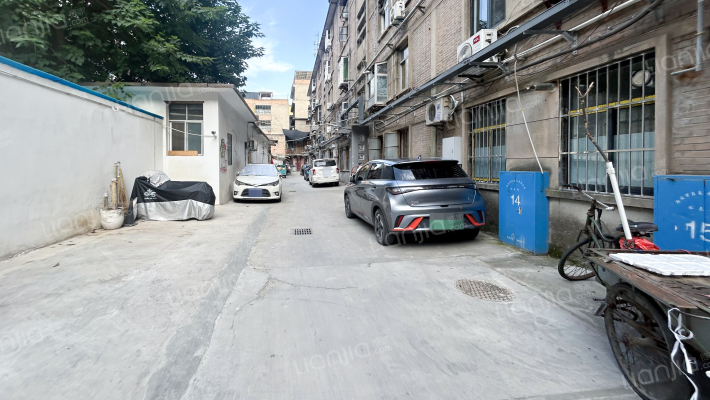 草阳村甲字五号院外景图