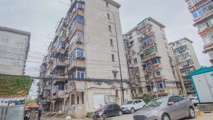 江铃梨园一区北区外景图