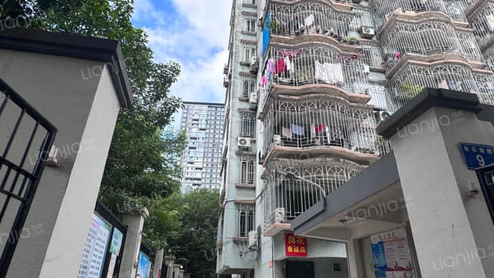 省六建宿舍外景图