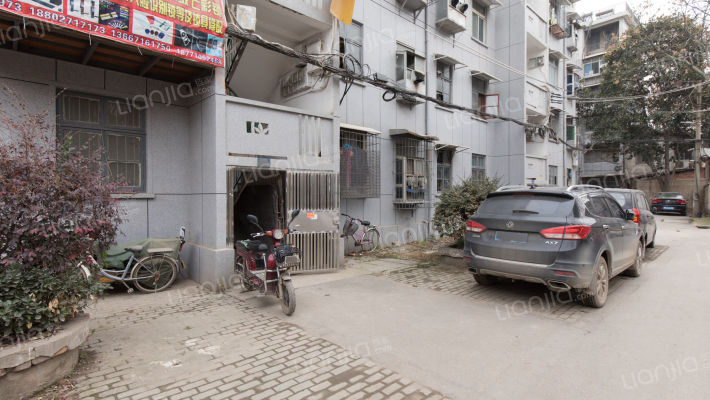 张家湾街外景图