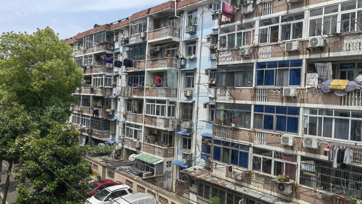 团安新村外景图