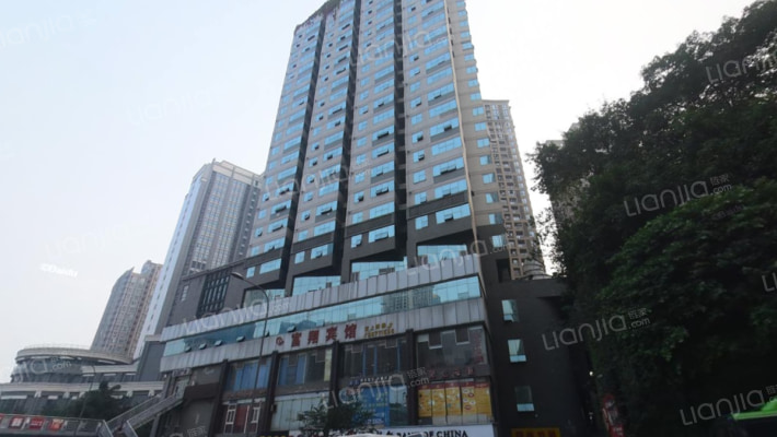 西普大厦外景图