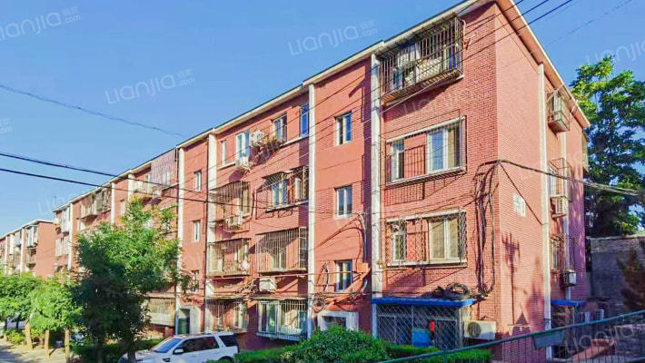 香山煤厂街27号院外景图