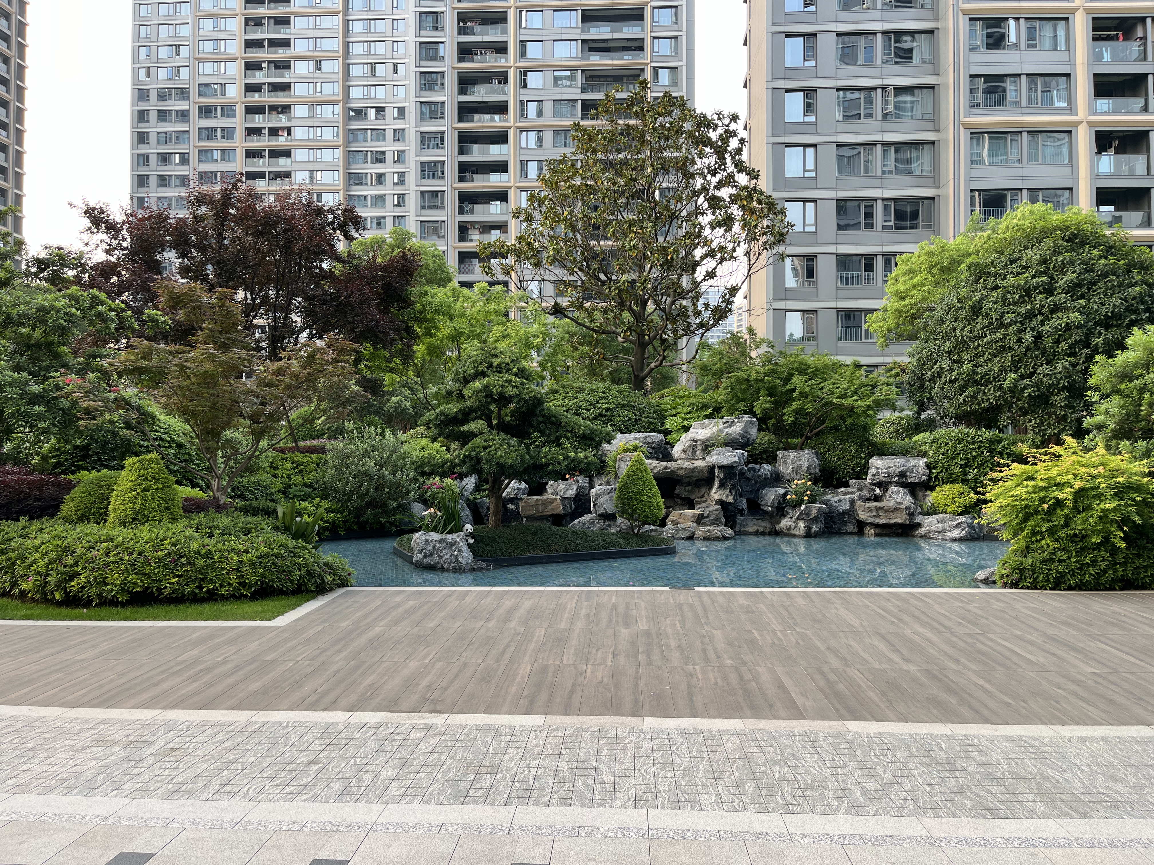 Noble Mansion  compound photo 5