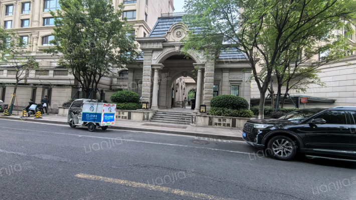 当代万国府ΜΟΜΛ外景图