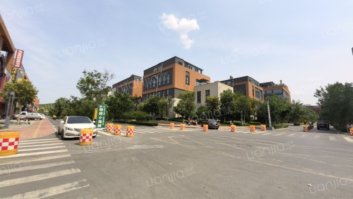 绿地城市大脑数字产业小镇外景图