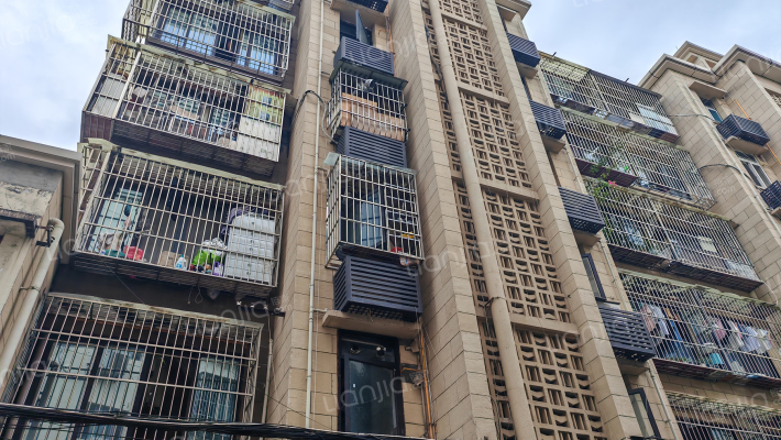 驿丰步行街111号外景图