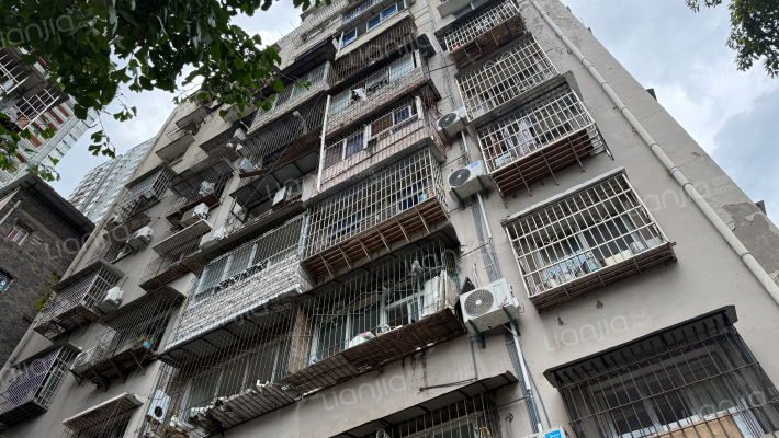 上蔡家坡外景图