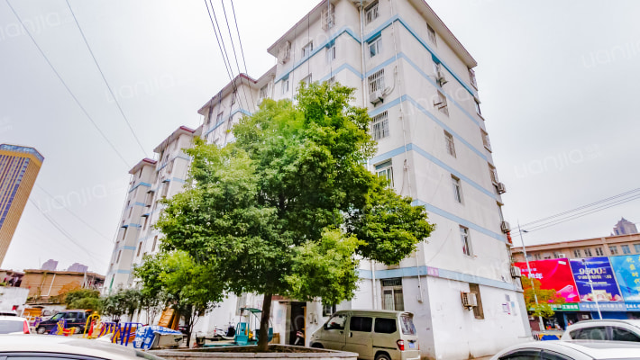 板桥商住楼外景图