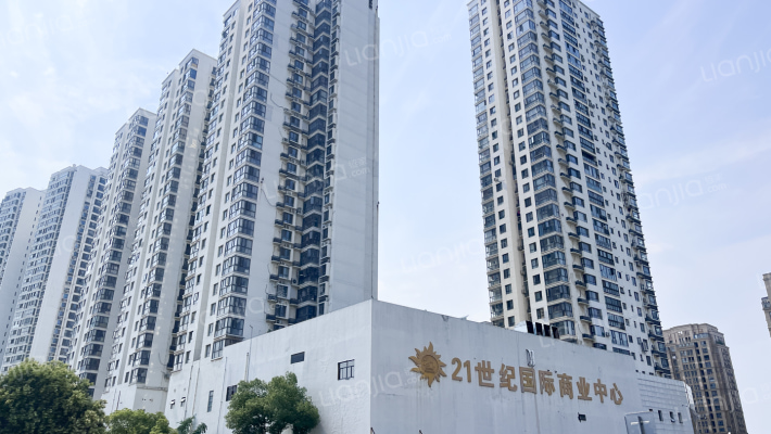 21世纪国际公寓东区外景图