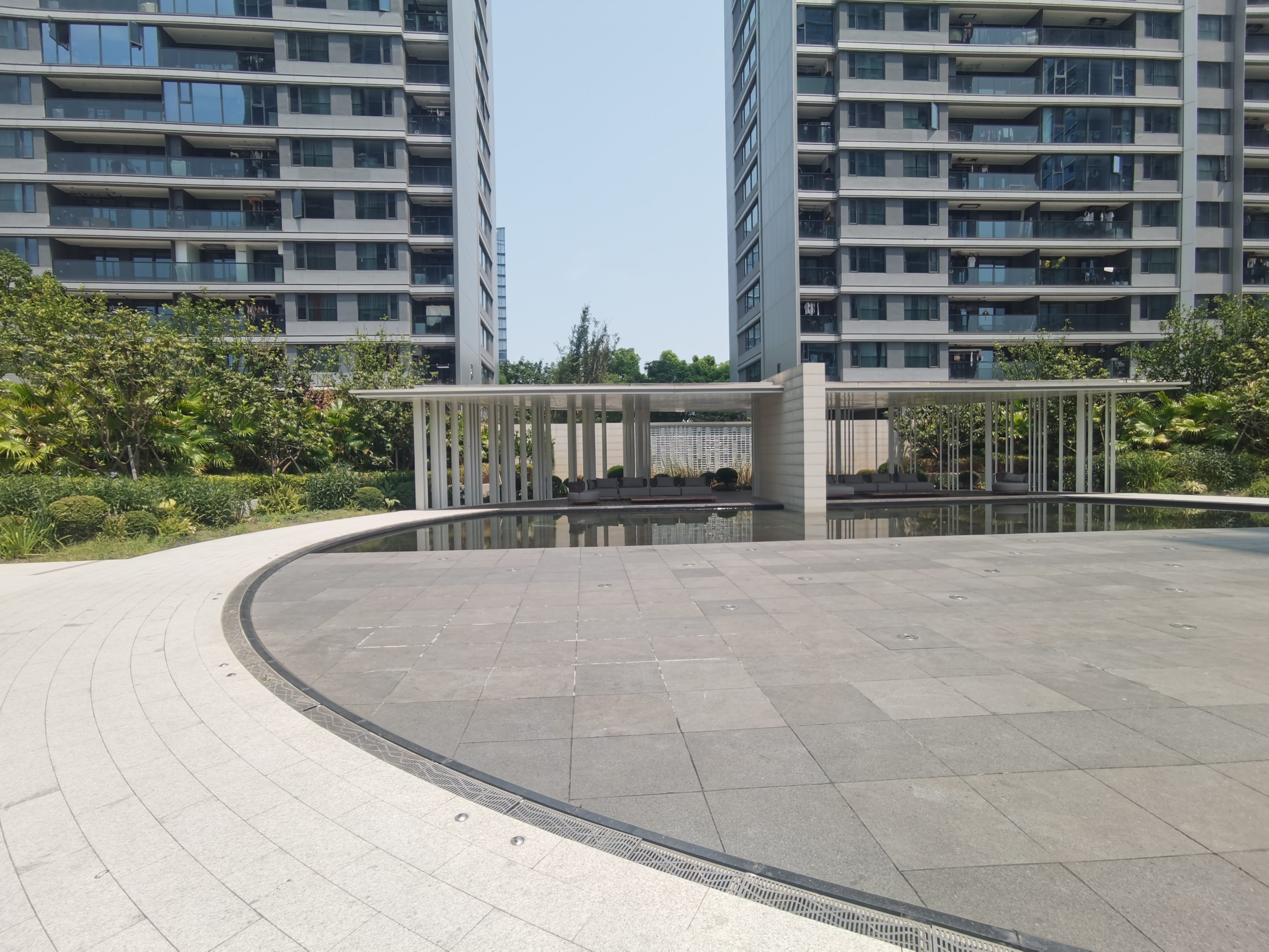 湖悦江南院小区实景 5