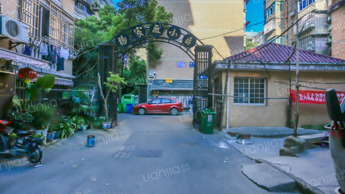 杨家厂小区外景图