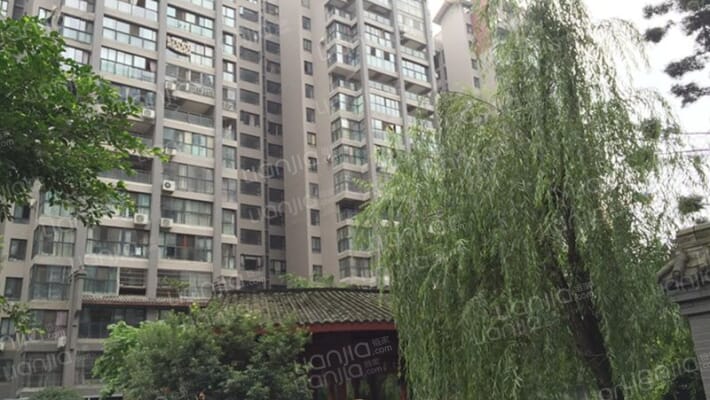 成都合院公园里外景图