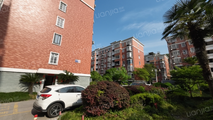 山河花园外景图