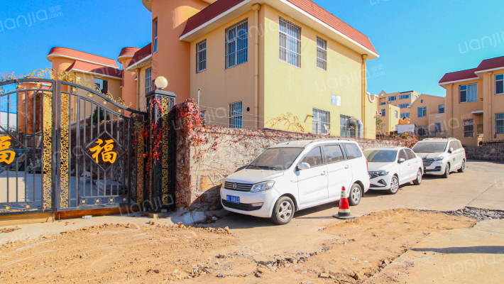 梦园别墅外景图