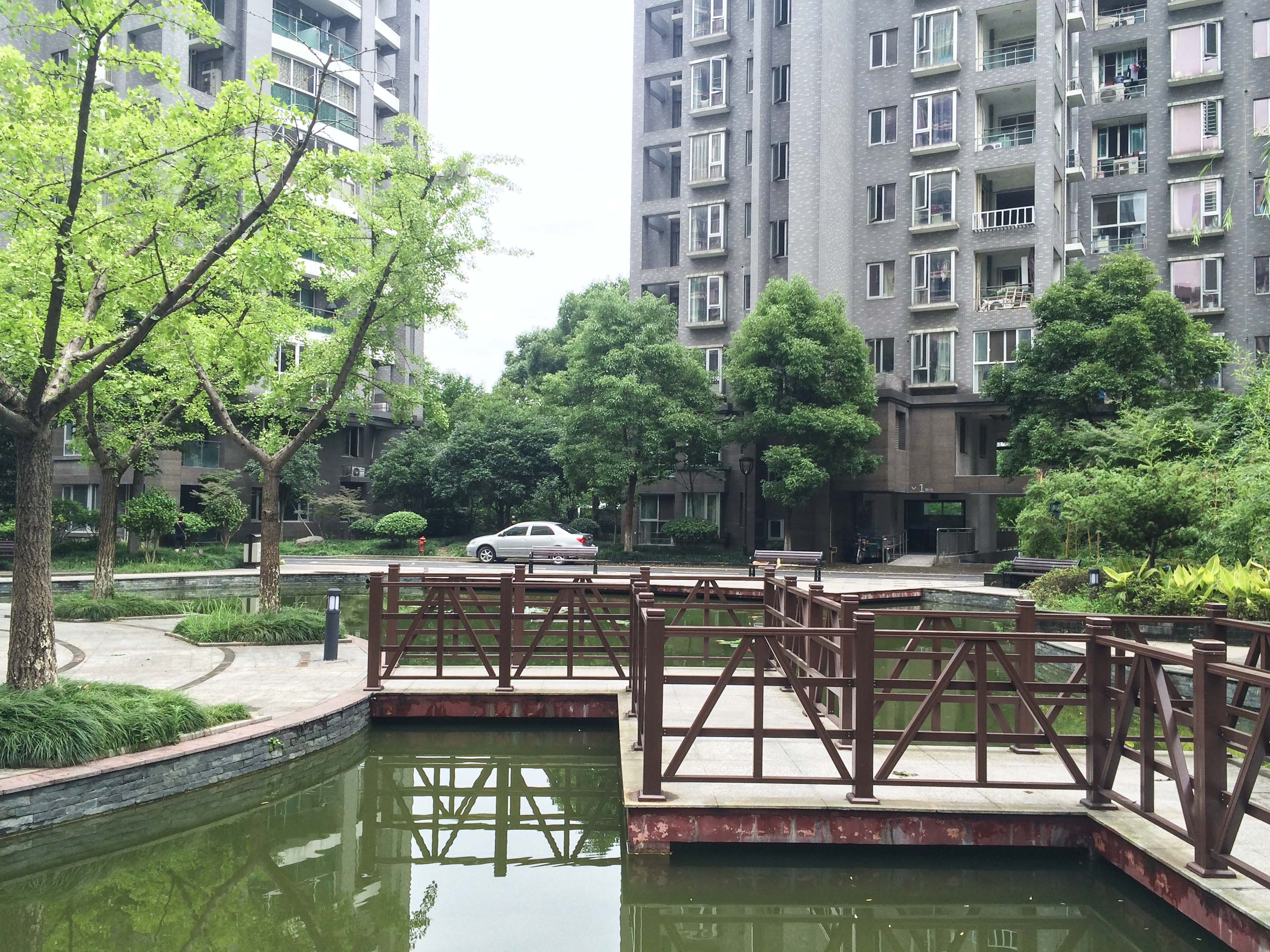 铂金时代小区实景 15