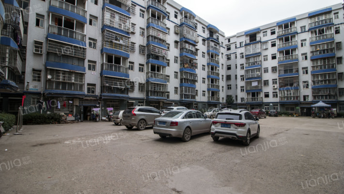 玫瑰园小区外景图