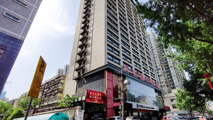 天佑国际酒店外景图