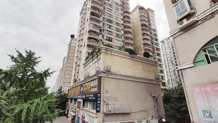 牵晴小居外景图