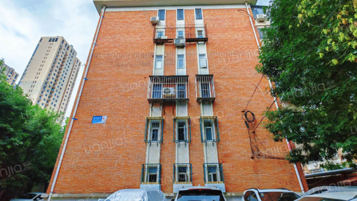 重华南里外景图