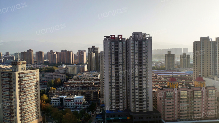 绿园大厦外景图