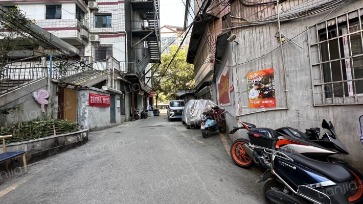 普陀路109号外景图