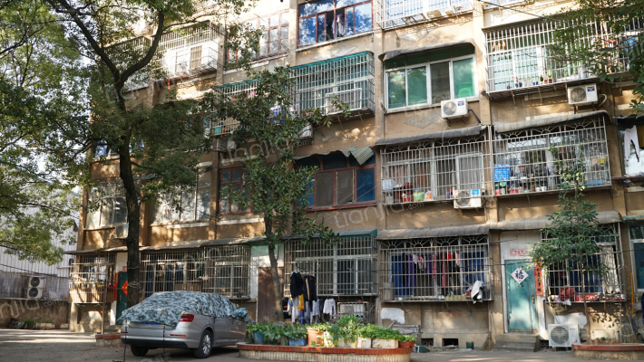 工商银行宿舍外景图