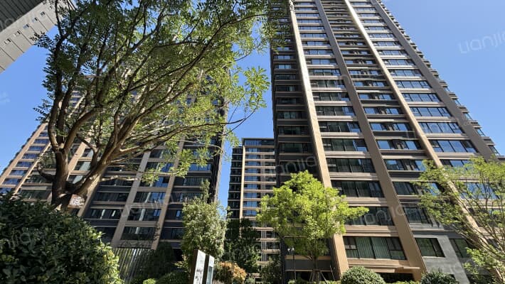 龙湖天奕外景图