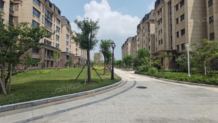 恒大翡翠湾外景图