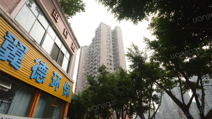 润安大厦外景图