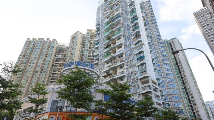 蓝色海云居外景图